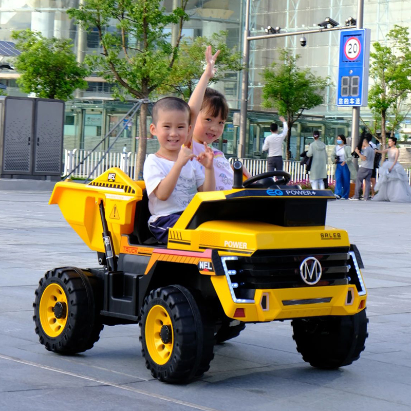 Children electric car oversized truck charging remote control toy car four-wheel battery car