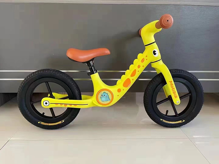 Factory wholesale Promotional Cute balancing Balance Bike Ride On Car For Kids Children Scooter toys