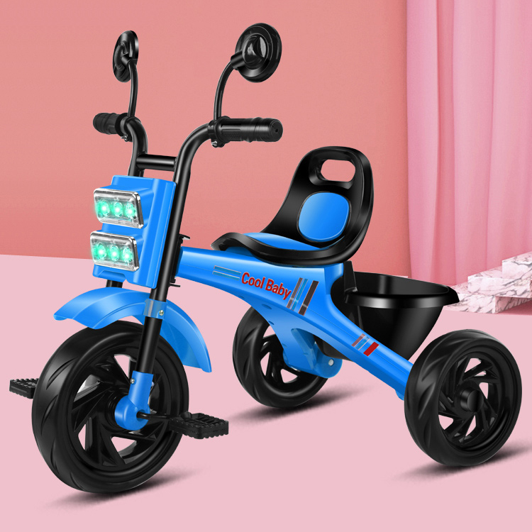 Children lightweight pedal riding tricycle with light and music/Baby ride on tricycle