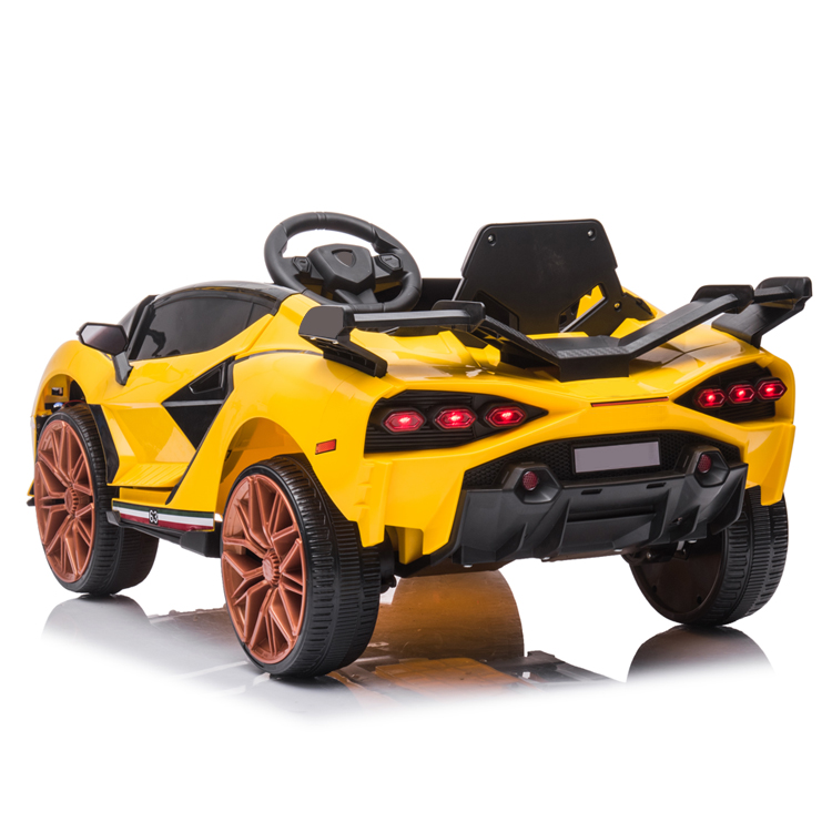 High quality kids electric car/4 motor 2.4G remote control kids electric car/battery power 4 wheels car