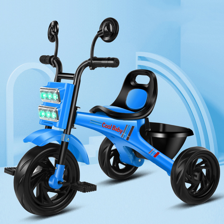 Children lightweight pedal riding tricycle with light and music/Baby ride on tricycle